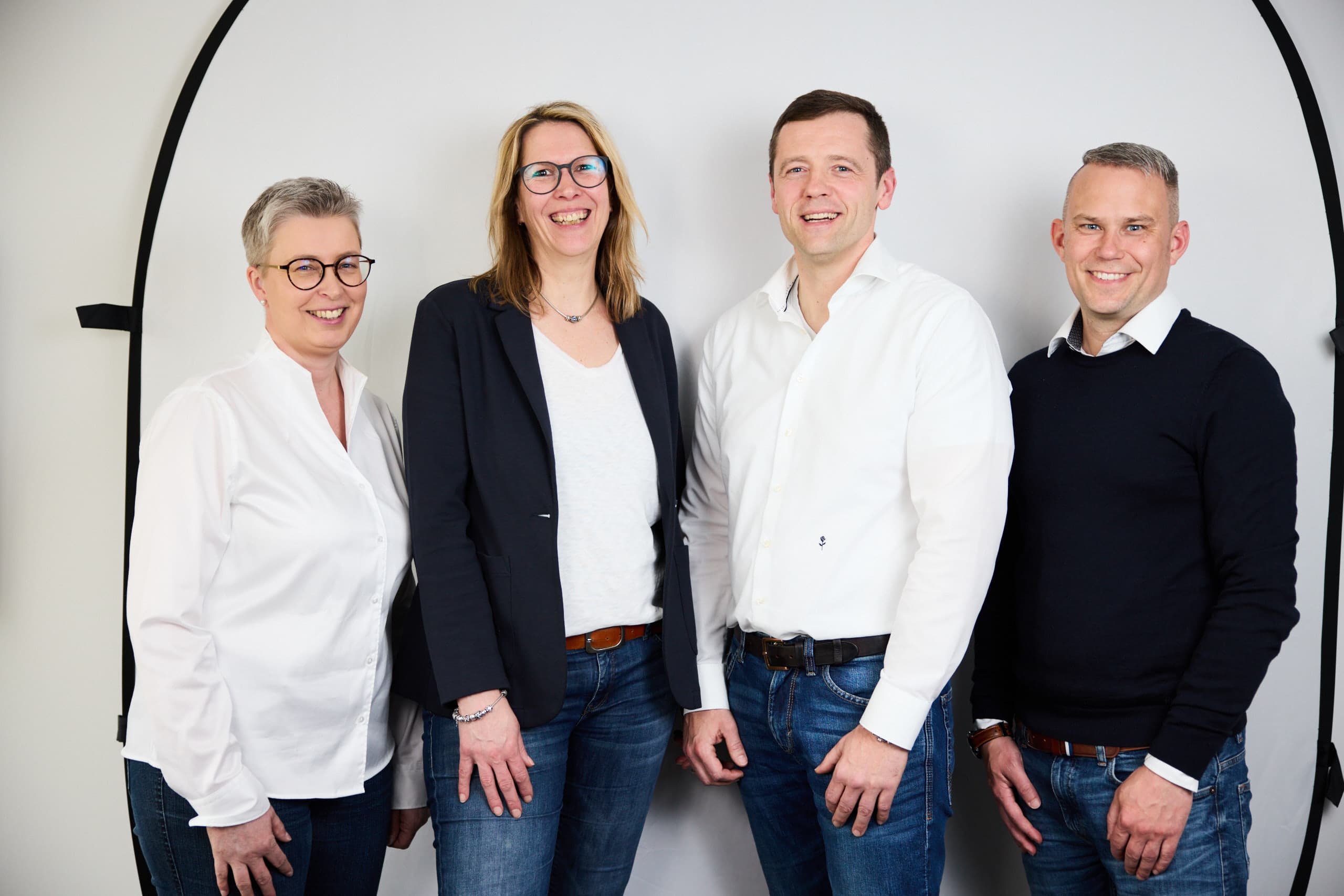 Die Partner Anke Anders, Stephanie Bolz, Rafael von Heyer und Matthias Timm im Studio